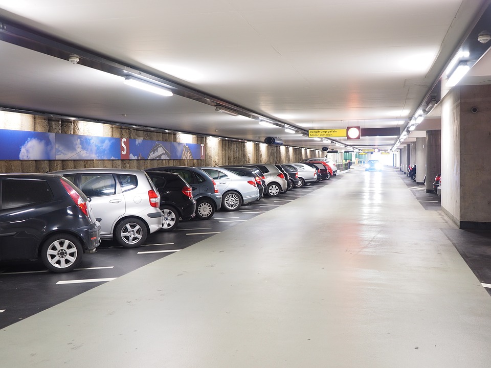 Le futé, parking aéroport de Lyon